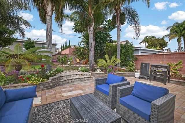 211 N Western, San Pedro, CA 90732