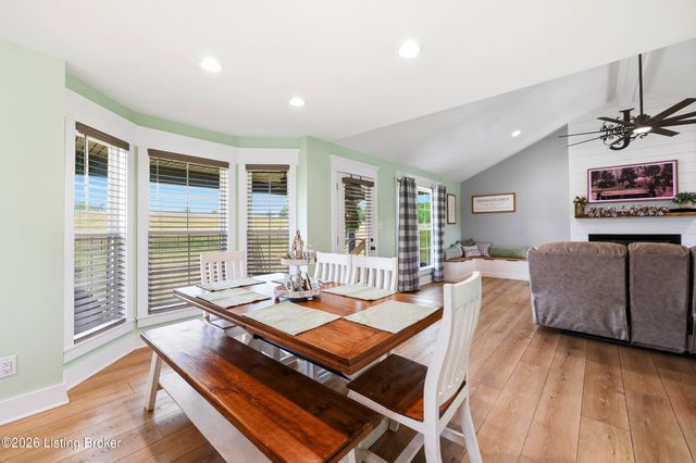 859 The Landings, Taylorsville, KY 40071