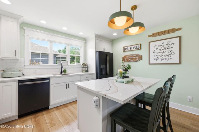 859 The Landings, Taylorsville, KY 40071