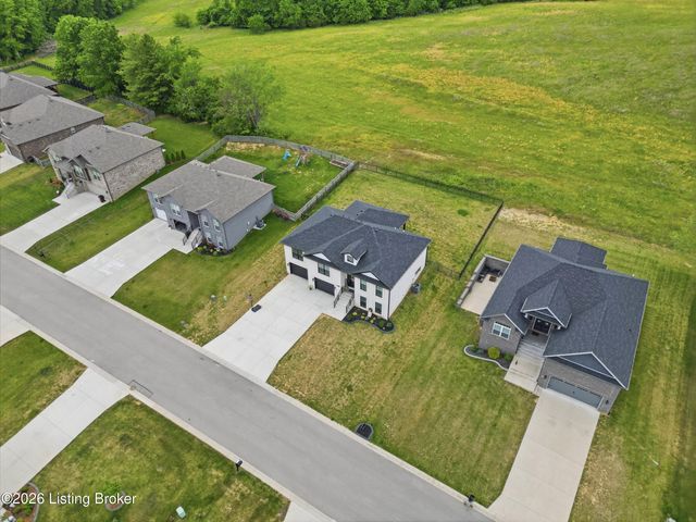 859 The Landings, Taylorsville, KY 40071