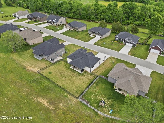 859 The Landings, Taylorsville, KY 40071