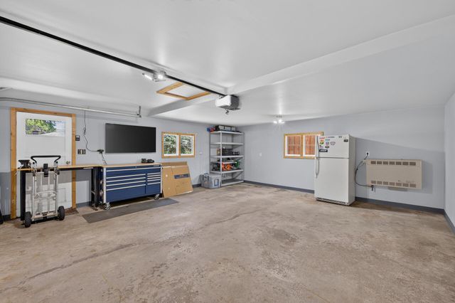 10855 President Drive NE, Blaine, MN 55434