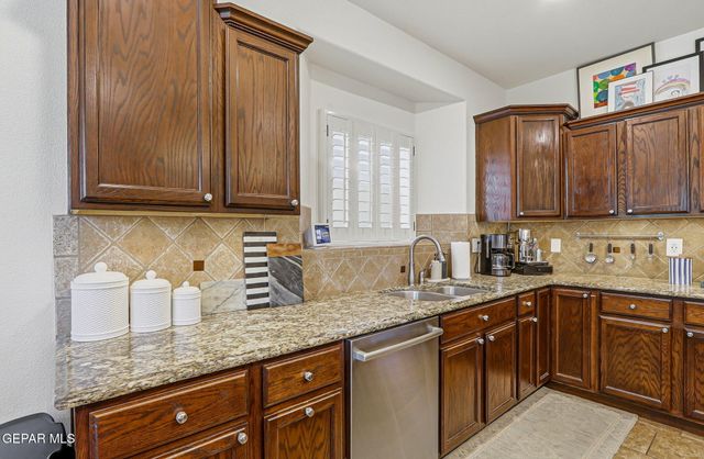 7417 GULF CREEK Drive, El Paso, TX 79911