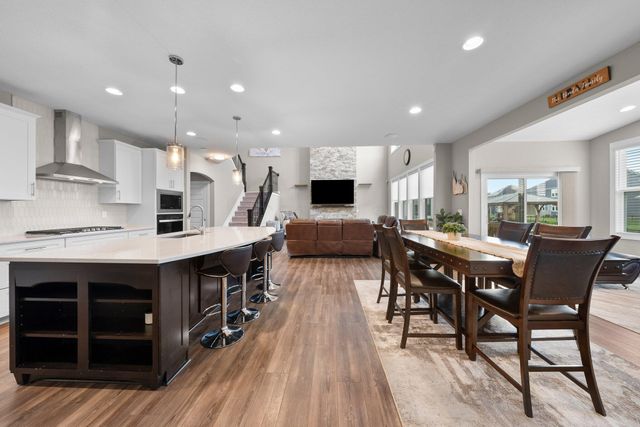 349 Harvest Walk Loop, Delaware, OH 43015