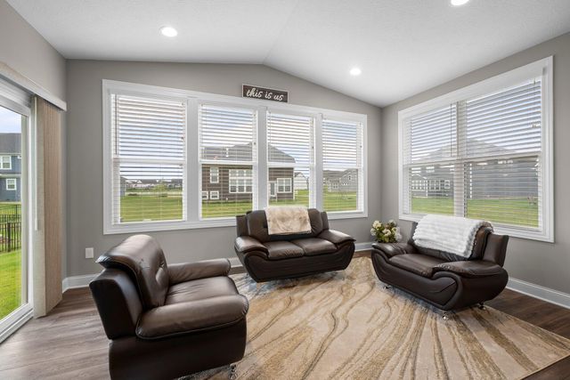 349 Harvest Walk Loop, Delaware, OH 43015