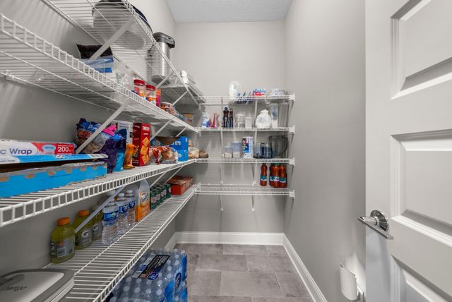 349 Harvest Walk Loop, Delaware, OH 43015