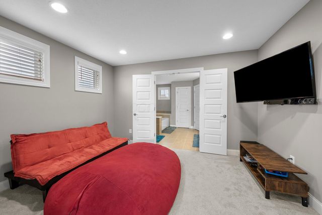 349 Harvest Walk Loop, Delaware, OH 43015