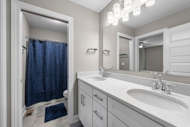 349 Harvest Walk Loop, Delaware, OH 43015