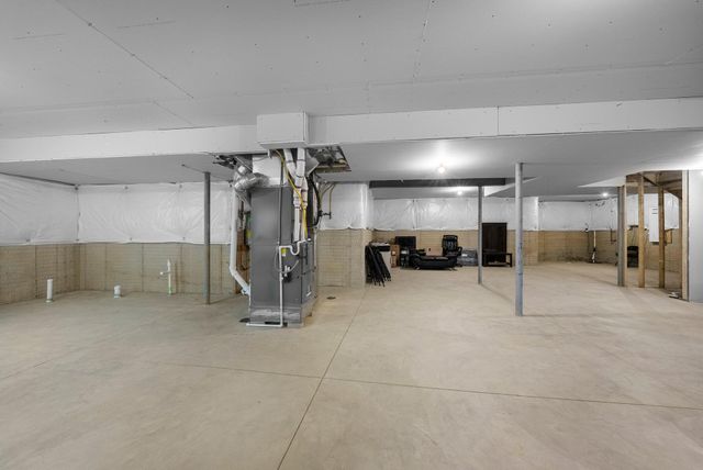 349 Harvest Walk Loop, Delaware, OH 43015