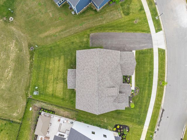 349 Harvest Walk Loop, Delaware, OH 43015