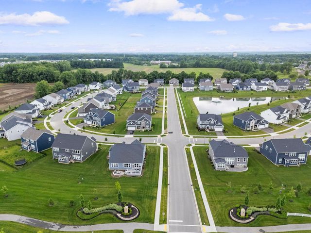 349 Harvest Walk Loop, Delaware, OH 43015