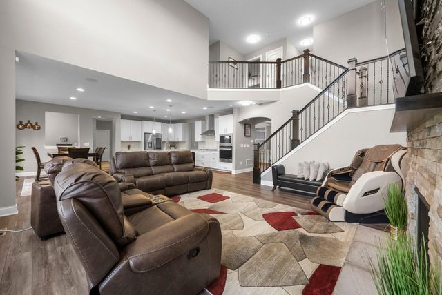 349 Harvest Walk Loop, Delaware, OH 43015