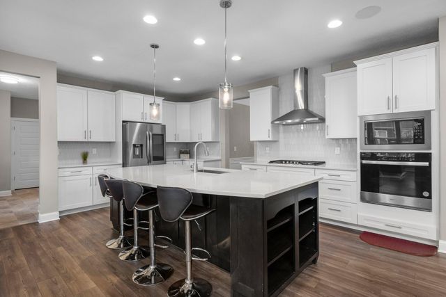 349 Harvest Walk Loop, Delaware, OH 43015