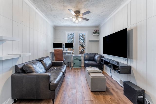 6337 W Patterson Avenue, Chicago, IL 60634