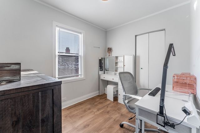 6337 W Patterson Avenue, Chicago, IL 60634