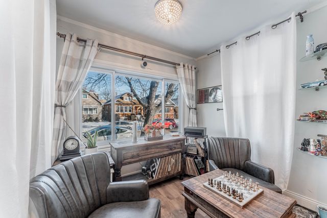 6337 W Patterson Avenue, Chicago, IL 60634