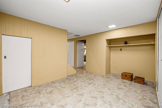 715 N Blair Avenue, Royal Oak, MI 48067