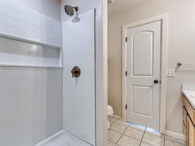905 Boot Hill Lane, Noble, OK 73068