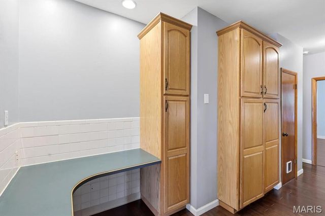 7727 Jerome Avenue, Maplewood, MO 63143