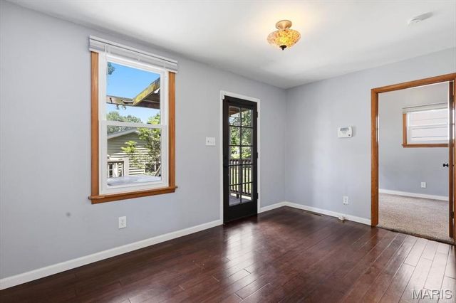 7727 Jerome Avenue, Maplewood, MO 63143