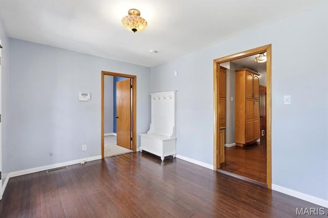 7727 Jerome Avenue, Maplewood, MO 63143