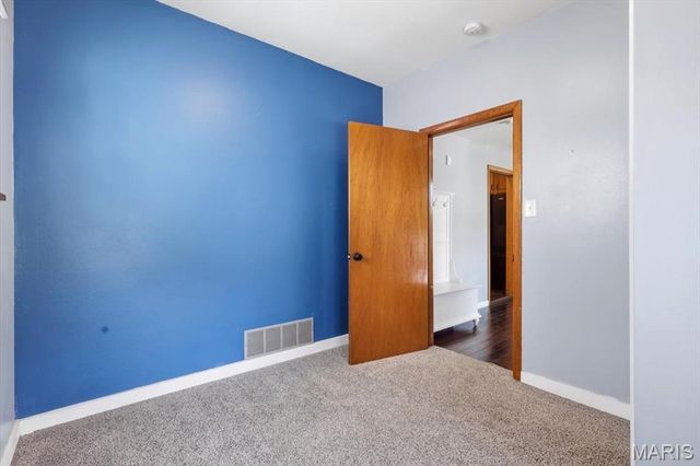 7727 Jerome Avenue, Maplewood, MO 63143