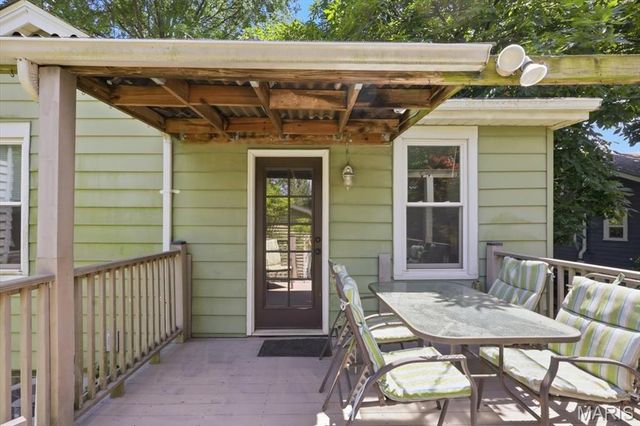 7727 Jerome Avenue, Maplewood, MO 63143