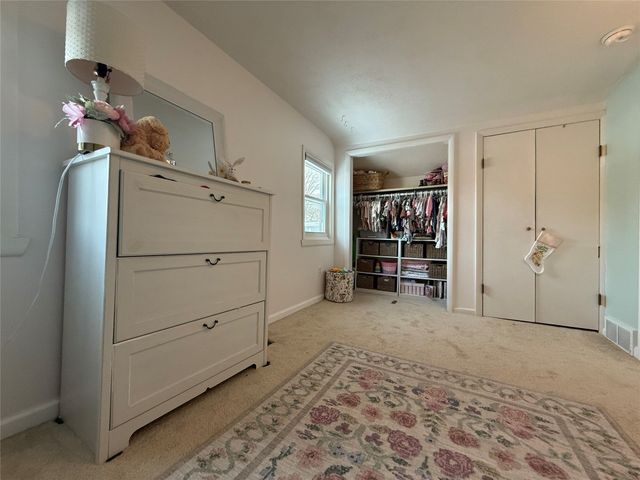 11060 EDINBORO Road, Mckean, PA 16426