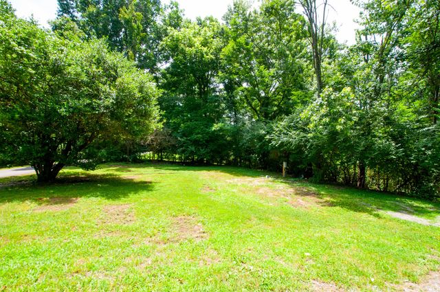 4080 Manning Hollow Rd, Pegram, TN 37143