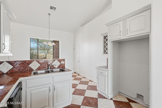 1028 Calle Cumpas, Rio Rico, AZ 85648