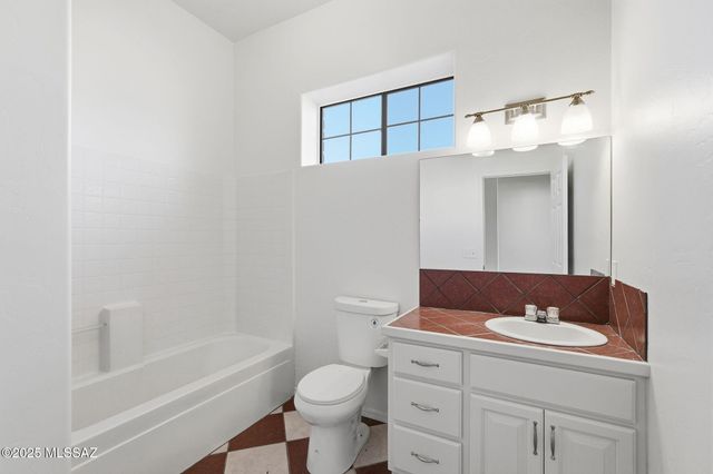 1028 Calle Cumpas, Rio Rico, AZ 85648