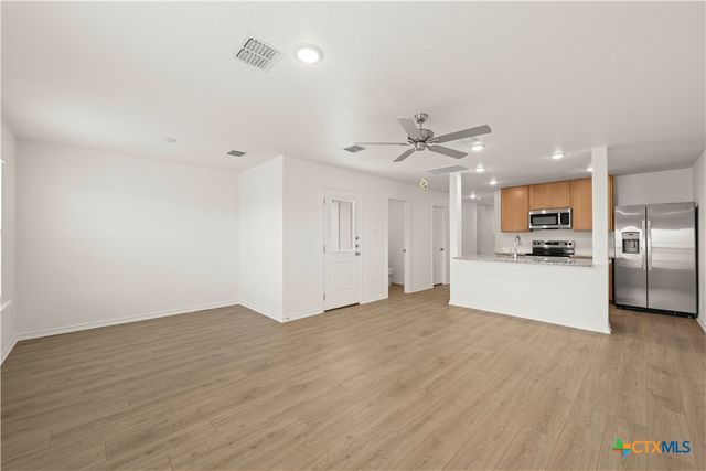 9204 Yaupon Holly Lane, Killeen, TX 76542