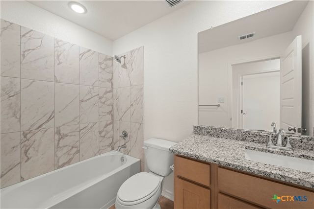 9204 Yaupon Holly Lane, Killeen, TX 76542