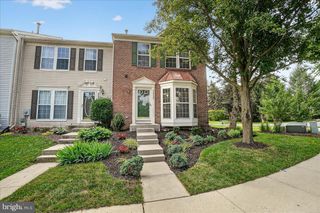 2000 SUMNER DR, Frederick, MD 21702