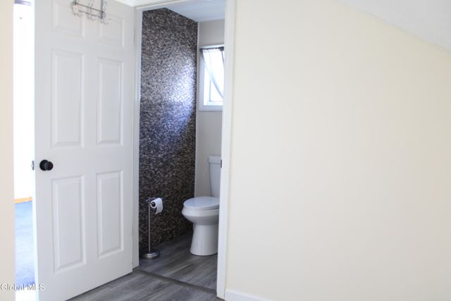 7 Wendell Street, Rensselaer, NY 12144