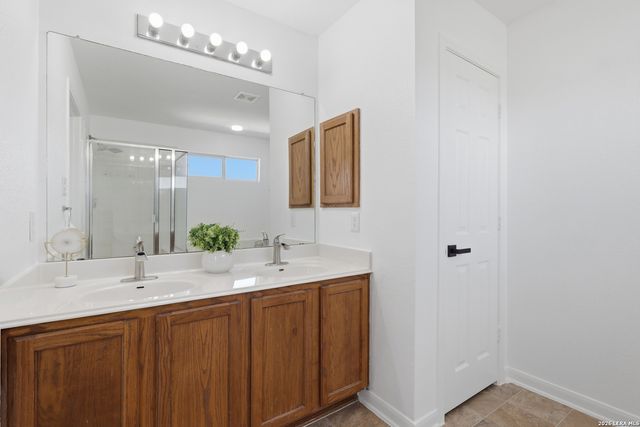 8839 Redbud Woods, San Antonio, TX 78250