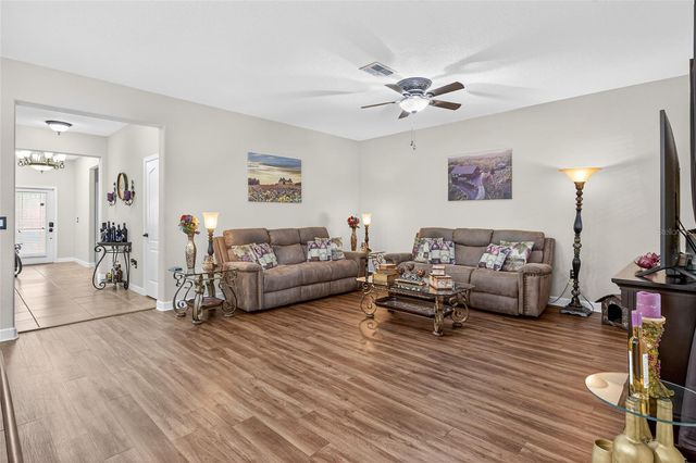 2202 ROMANUM DRIVE, Winter Garden, FL 34787