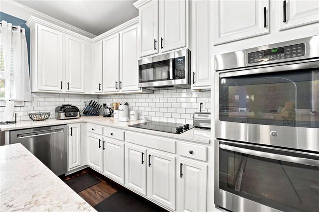 612 Baffling Lane, Fairburn, GA 30213