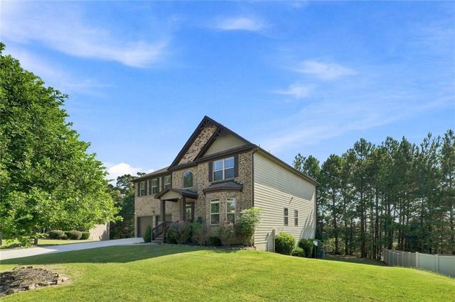 612 Baffling Lane, Fairburn, GA 30213