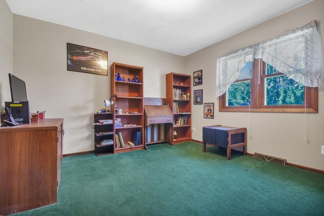 630 S 7th STREET, Delavan, WI 53115