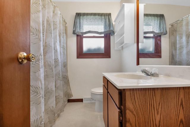 630 S 7th STREET, Delavan, WI 53115