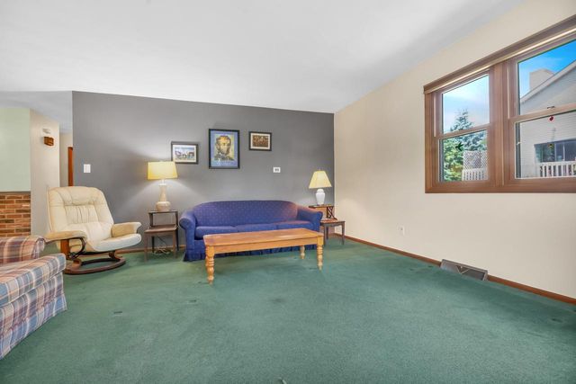 630 S 7th STREET, Delavan, WI 53115
