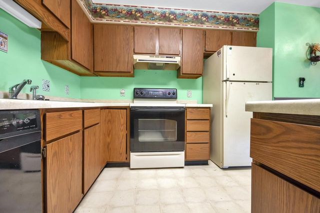 630 S 7th STREET, Delavan, WI 53115