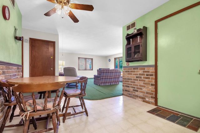 630 S 7th STREET, Delavan, WI 53115