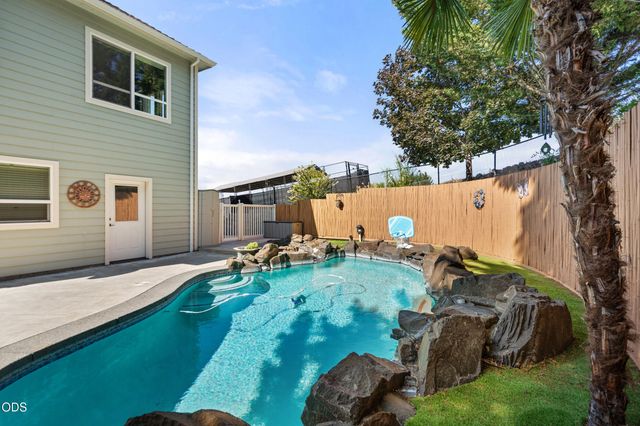 4501 Pinnacle Drive, Medford, OR 97504