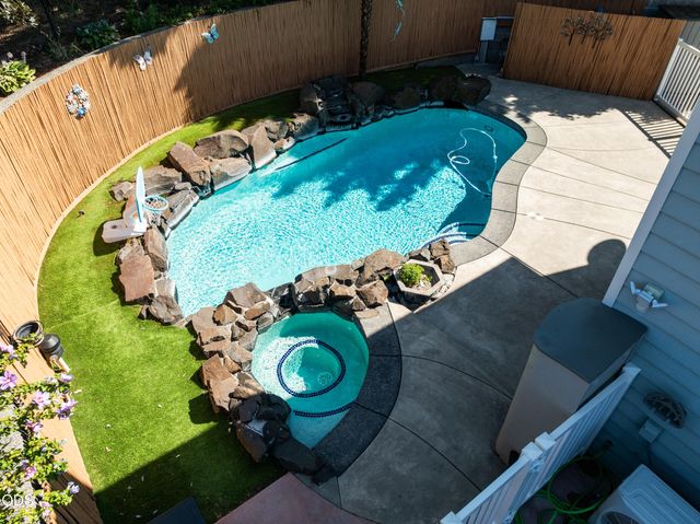 4501 Pinnacle Drive, Medford, OR 97504