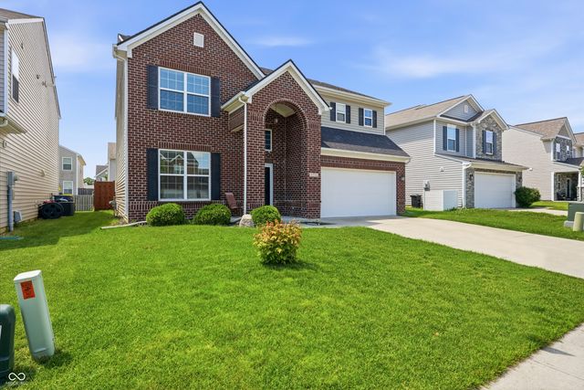 5773 Blue Sky Drive, Whitestown, IN 46075