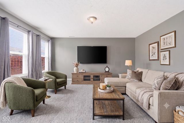 5773 Blue Sky Drive, Whitestown, IN 46075