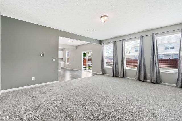 5773 Blue Sky Drive, Whitestown, IN 46075