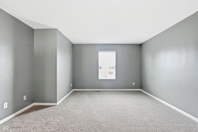 5773 Blue Sky Drive, Whitestown, IN 46075